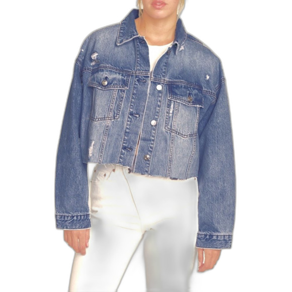 Daze Denim The Main Squeeze Crop  Distressed Trucker Denim Jacket in Throwdown M - Picture 2 of 13